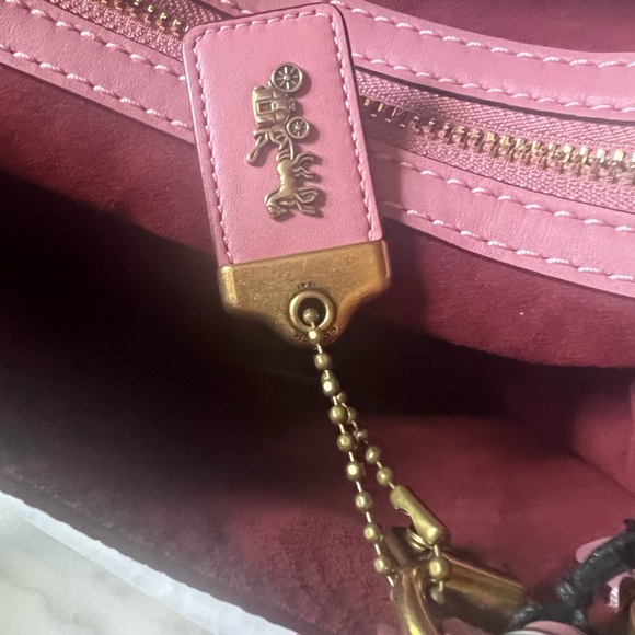 🌸Coach Sequin Primson Tea Rose Rogue 25 Set-HTF AND RARE - Picture 10 of 16